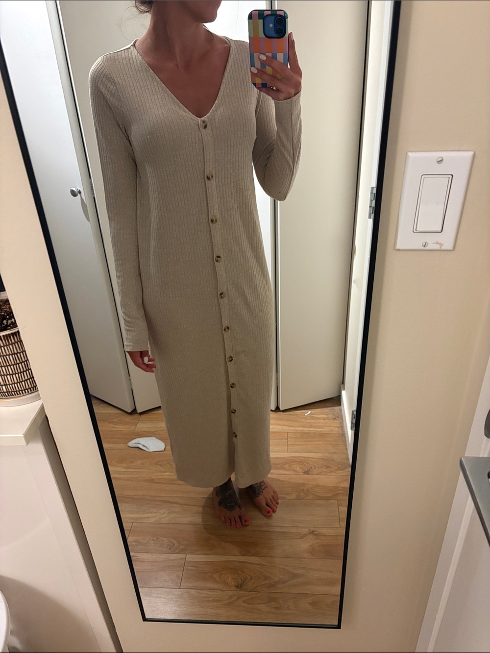 Old Navy Beige Ribbed Long-Sleeve Button-Front Midi Dress